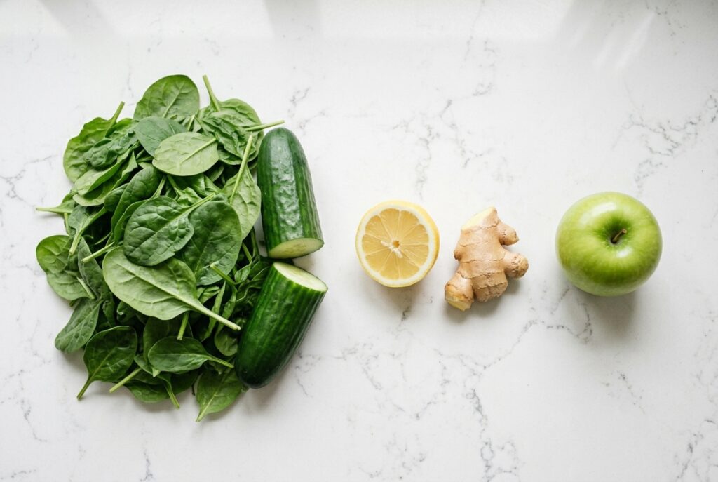 Two parts vegetables to one part fruit ratio for weight loss juice